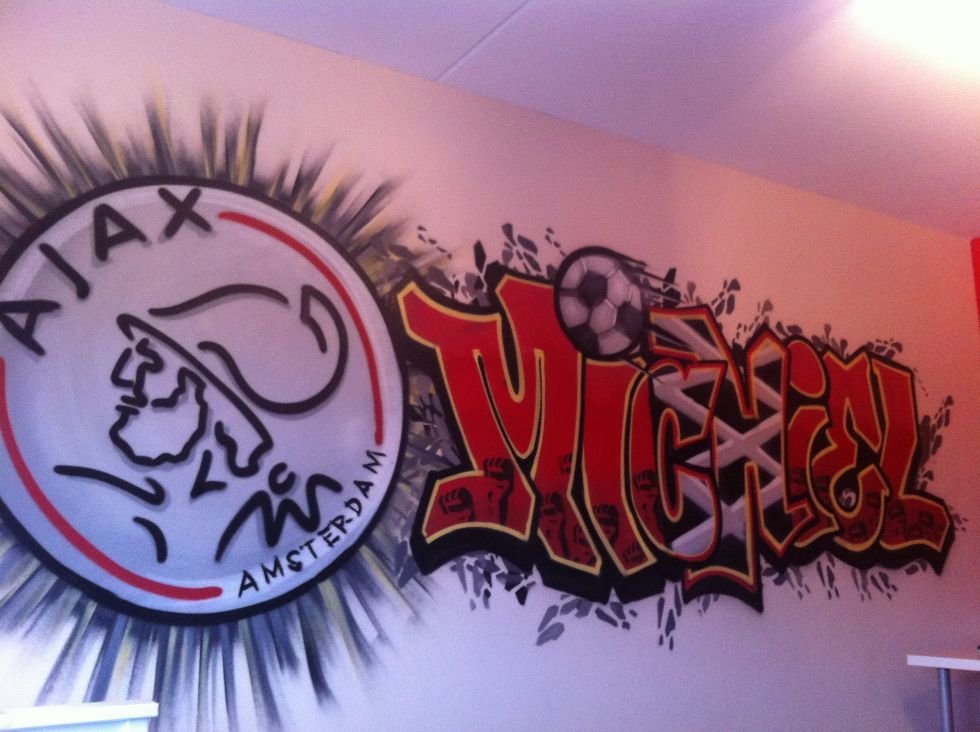 michiel graffiti kinderkamer ajax 2